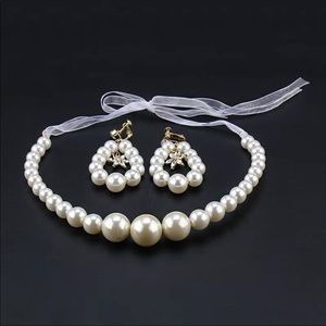 Wedding hair accessories